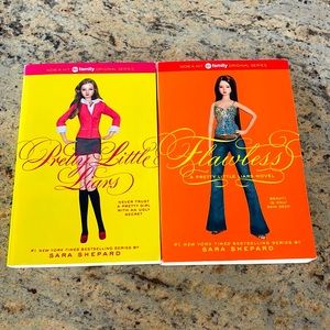 Bundle of 3 Pretty Little Liars novels
